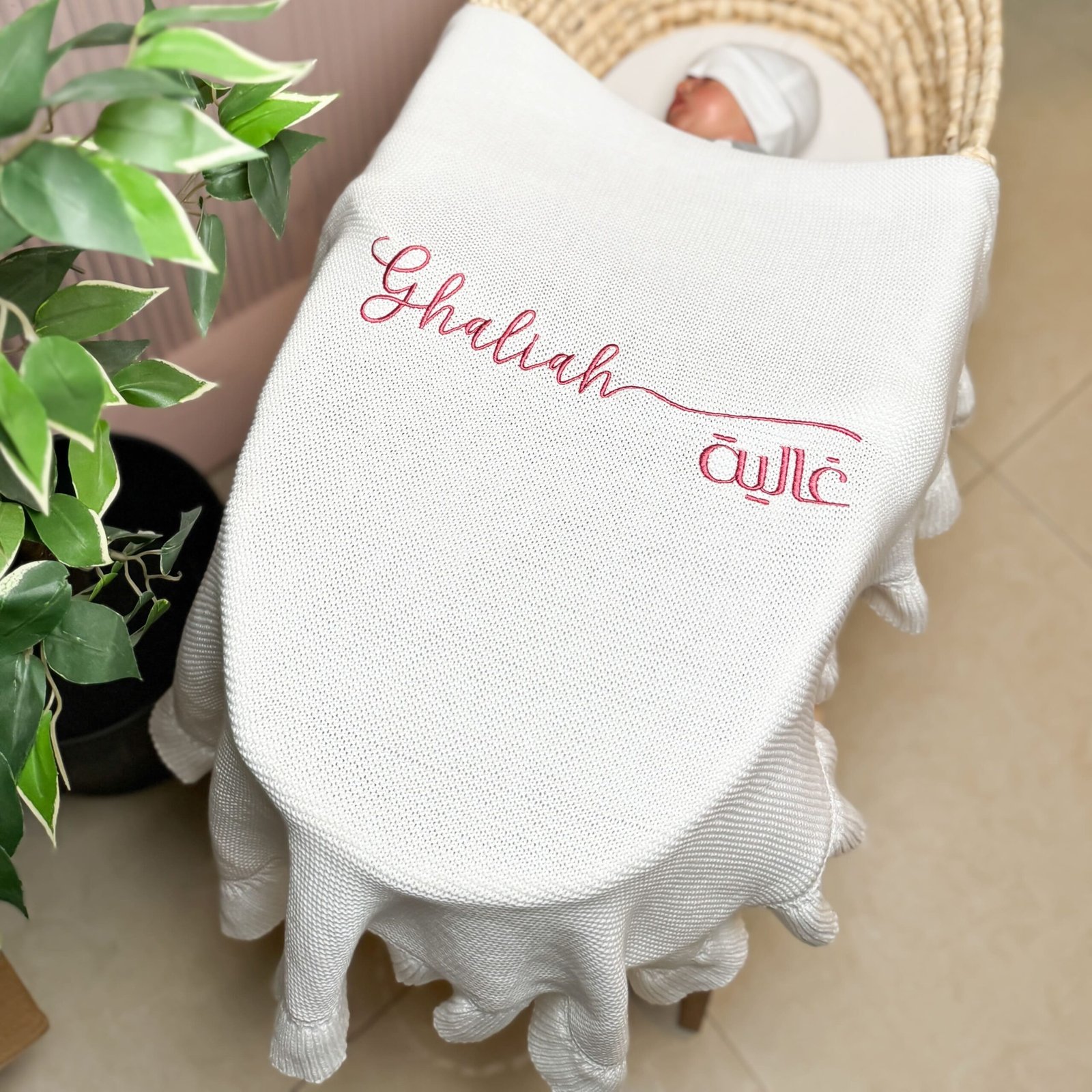 6- White Blanket - الصورة 8