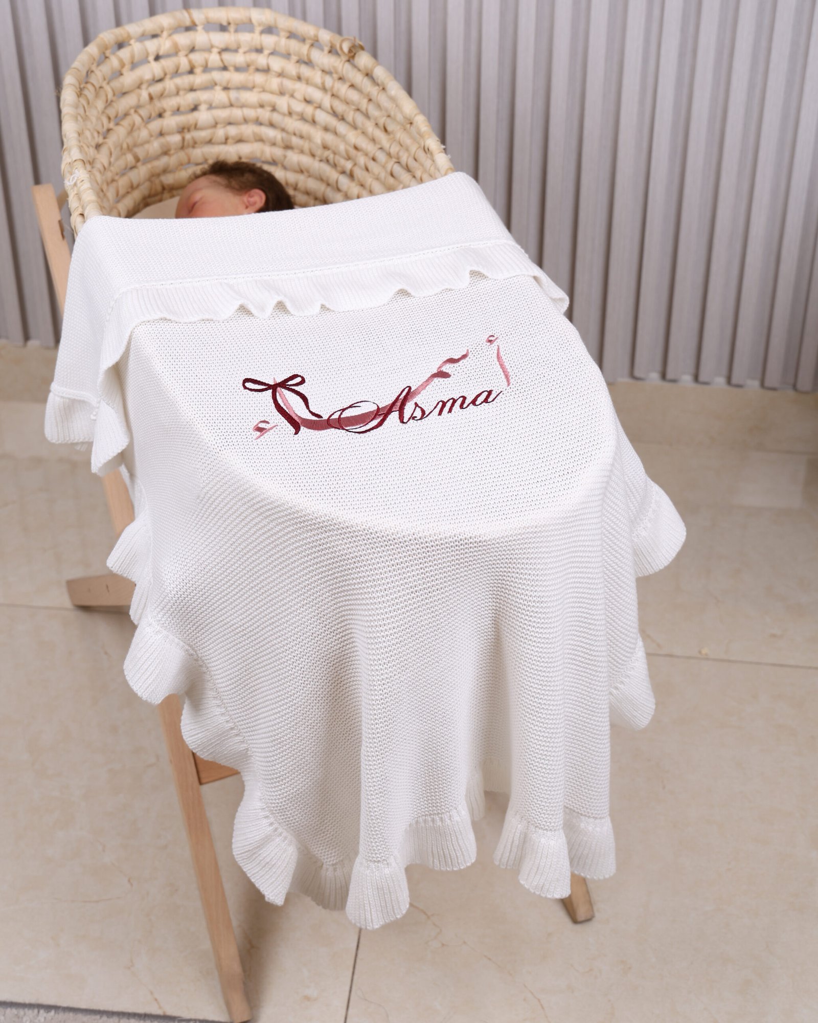 5- White Bow Blanket - الصورة 2